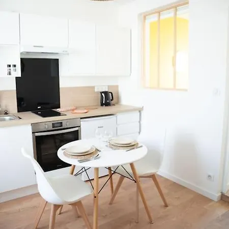 Apartment Mla Homes - Sunny Foller *